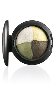 FantasyOfFlowers-EyeShadow-InTheMeadow-72