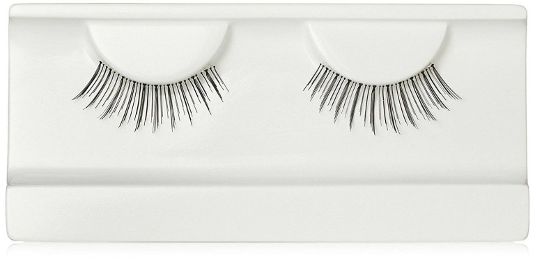 The Best Fake Eyelashes and Application Tips